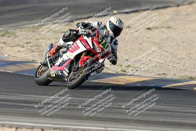 media/Apr-18-2025-CVMA Friday Practice (Fri) [[88baa45499]]/Racer 2/Session 1 (Turns 9 and 8)/